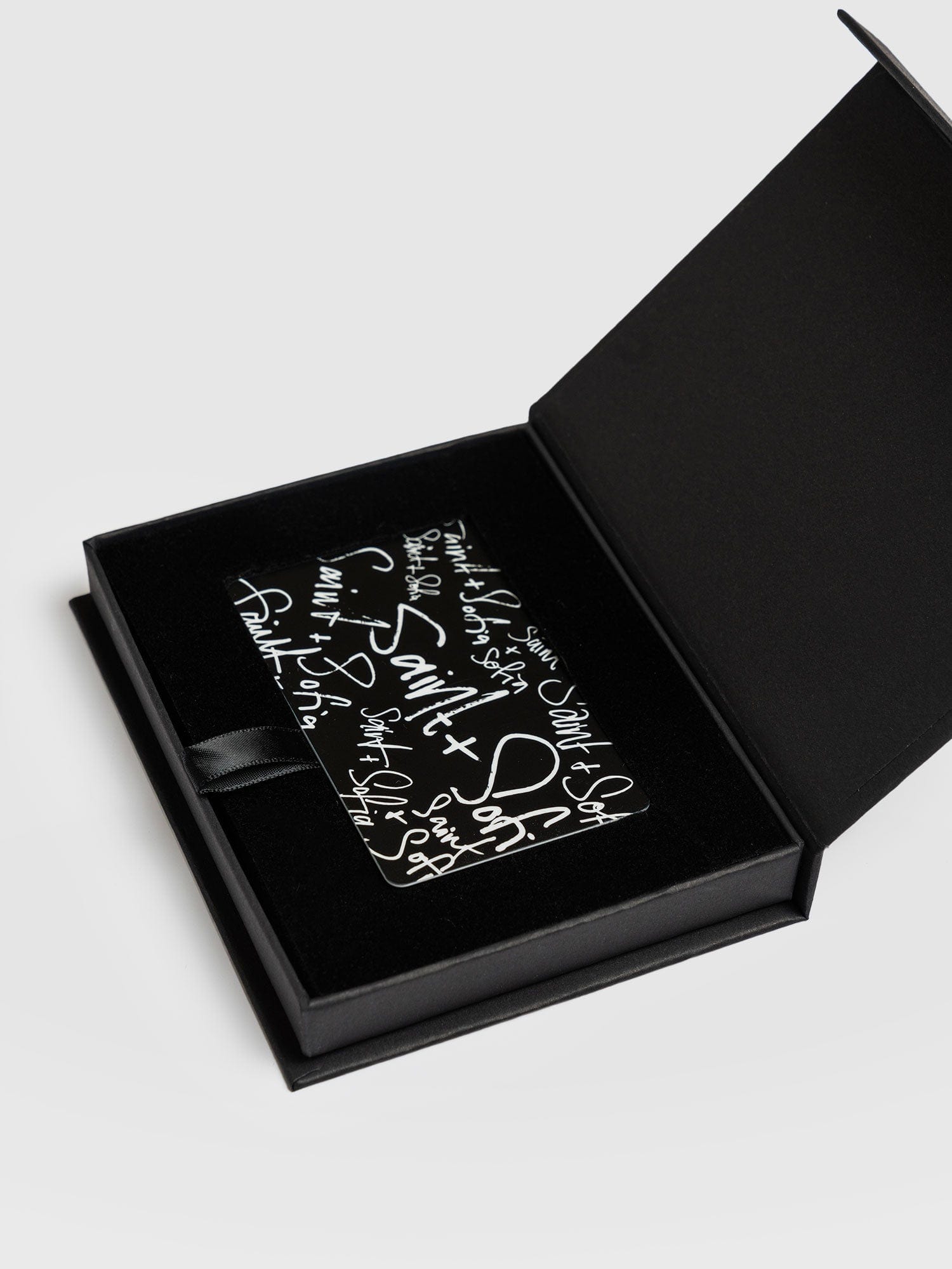 Saint and Sofia Gift Card in Box - Gifting | Saint + Sofia® USA